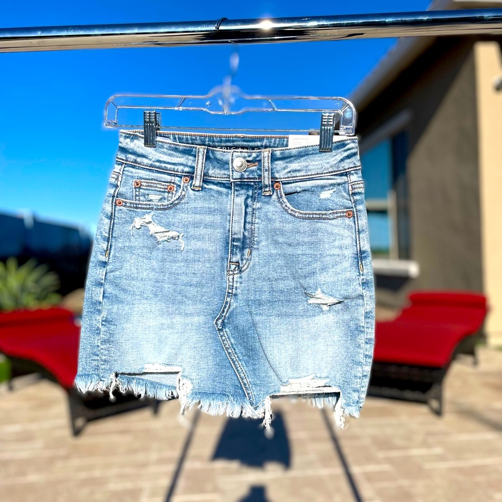 American Eagle Super Stretch Hi-Rise Mini Skirt size 0